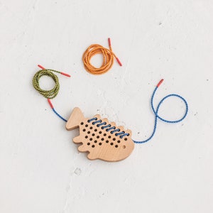 Wooden Lacing toy FISH - Perfect Montessori travel toys for toddlers and kids, threading toys and activities,  fidget toys for kids gifts