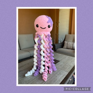 Crochet Jellyfish Plushie